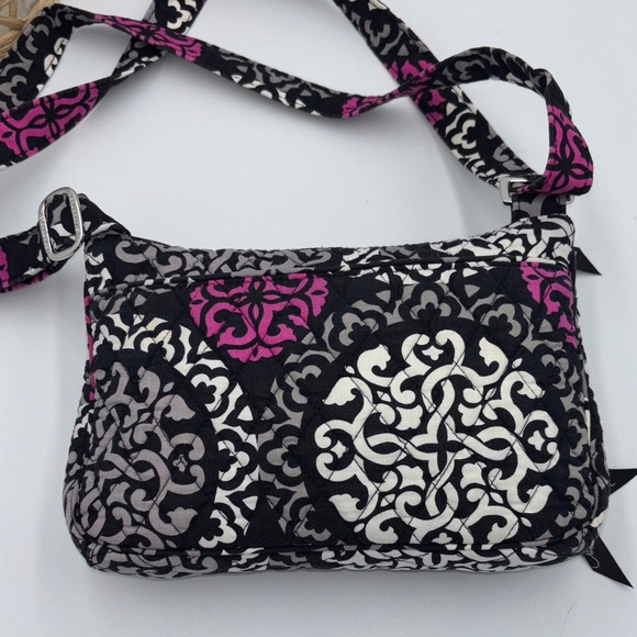 Vera Bradley Crossbody Havana adjustable Canterbury magenta mini hipster bag - Picture 3 of 8